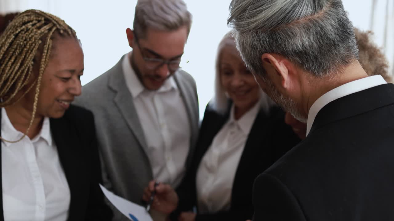 Multiracial business people working inside bank office - Meeting and startup concept