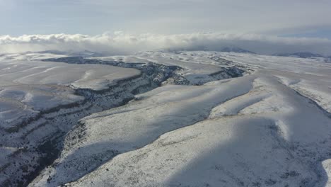 wide expansive view of snowy plains