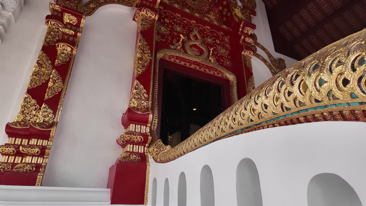 Chiang Mai Thailand buddhist temple Wat Chedi Luang religious site exterior