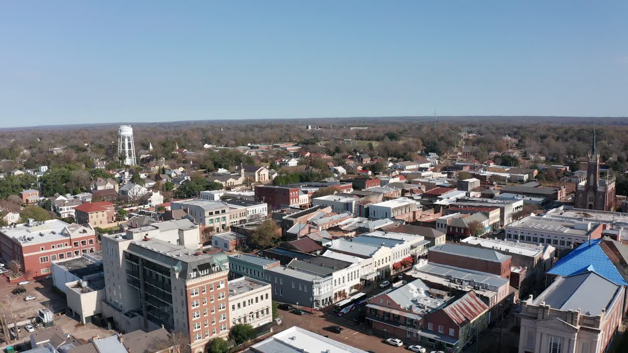 toma panorámica de primer plano del centro histórico de natchez, mississippi