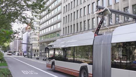 electric bus receiving renewable electricity at the bus station