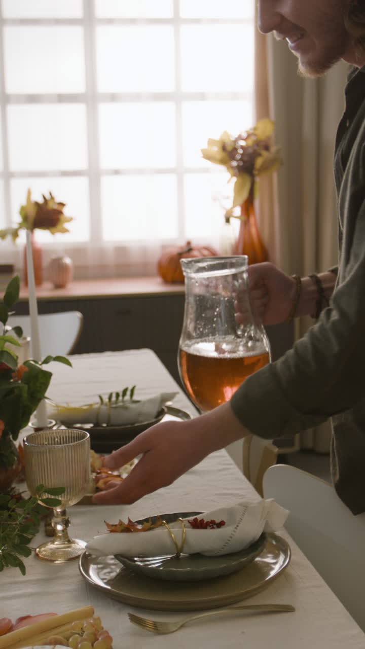 El arreglo de la mesa de Acción de Gracias