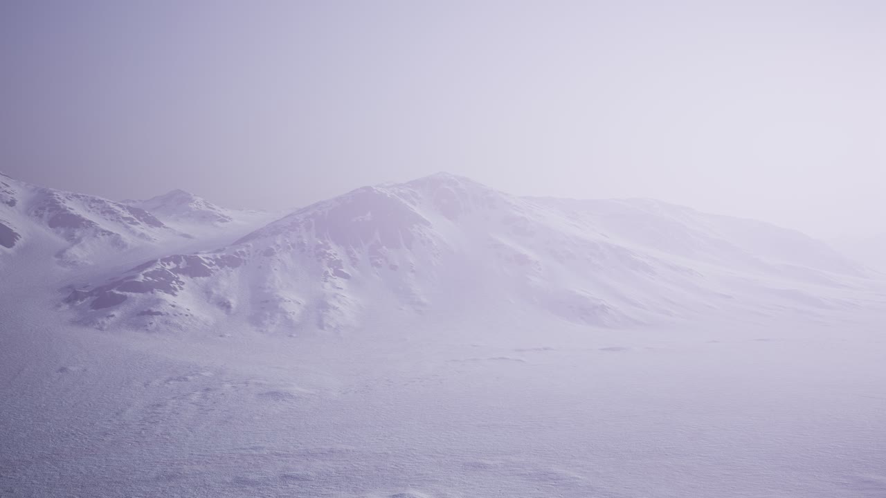 paisaje aéreo de montañas nevadas y costas heladas en la antártida