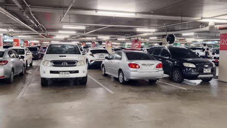 estacionamiento subterráneo