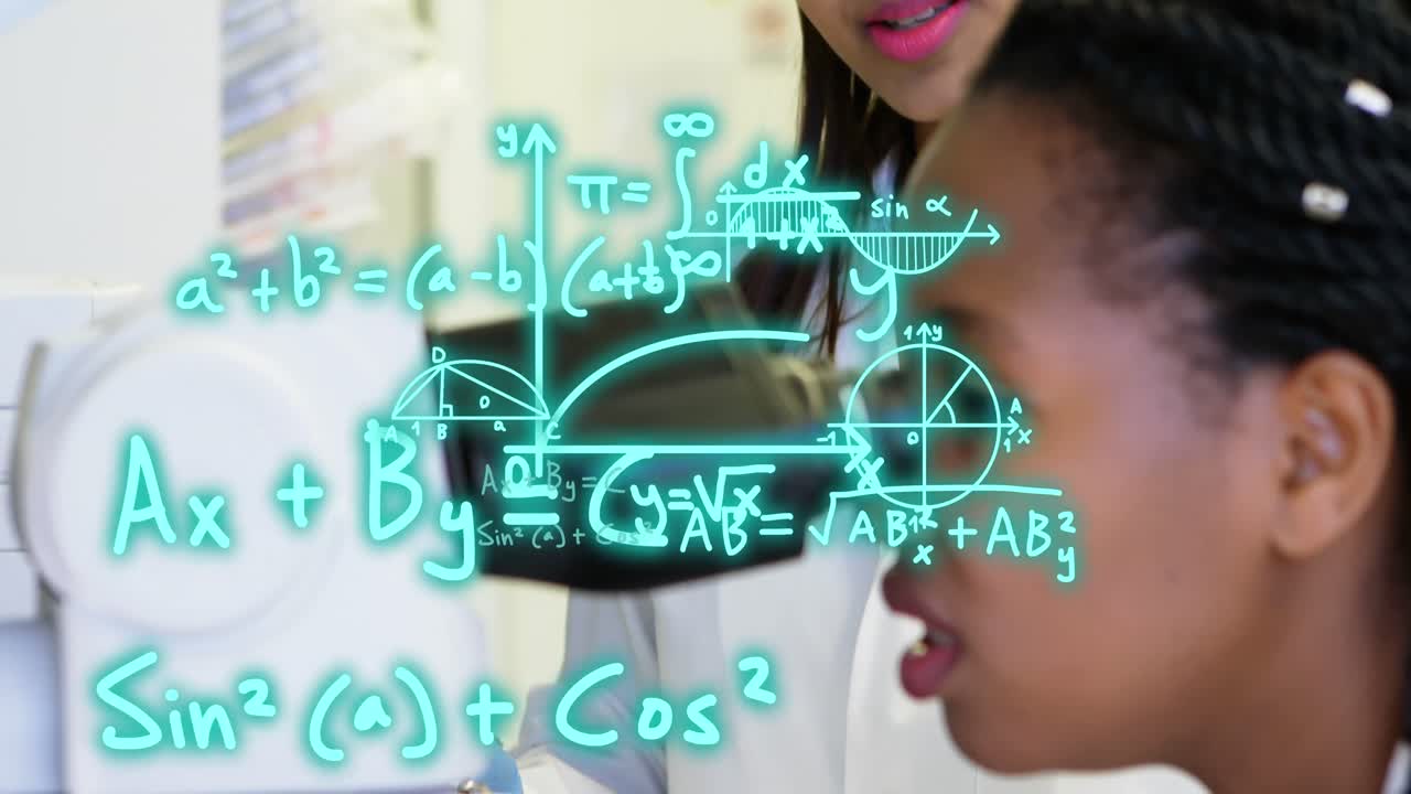 animación de ecuaciones matemáticas sobre diversas mujeres doctores utilizando el microscopio