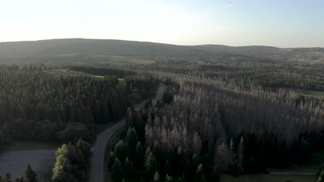 Hermosas-Vistas-Aéreas-Del-Parque-Nacional-De-Harz-En-Alemania