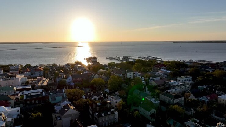 o sol nasce em charleston sc, carolina do sul