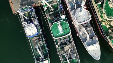 Harbour-with-many-large-trawler-boats-in-Donegal