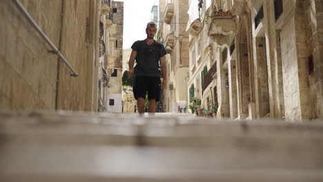 exploring the streets of la valetta malta solo travel