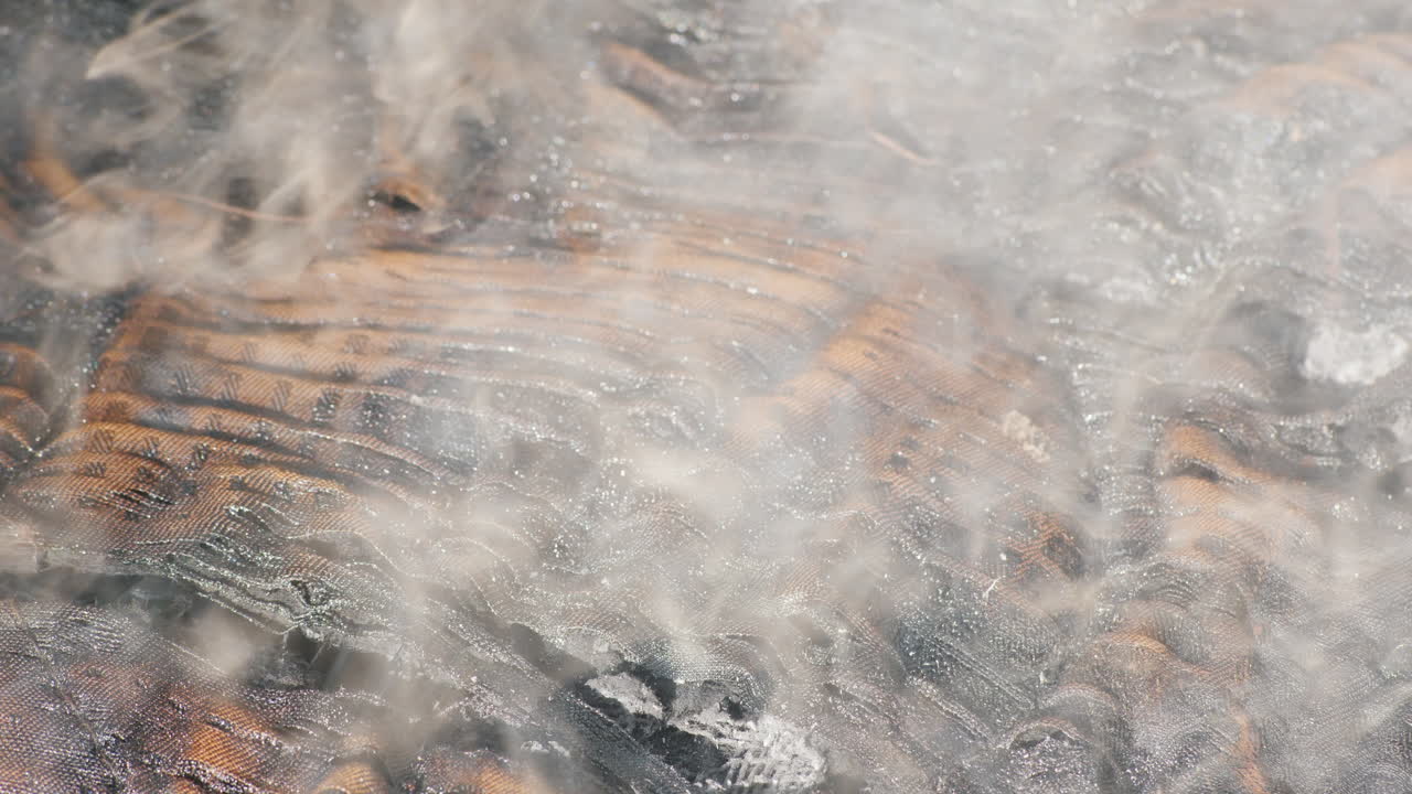 пожар на дымящемся матрасе в доме концепция расследования пожаров