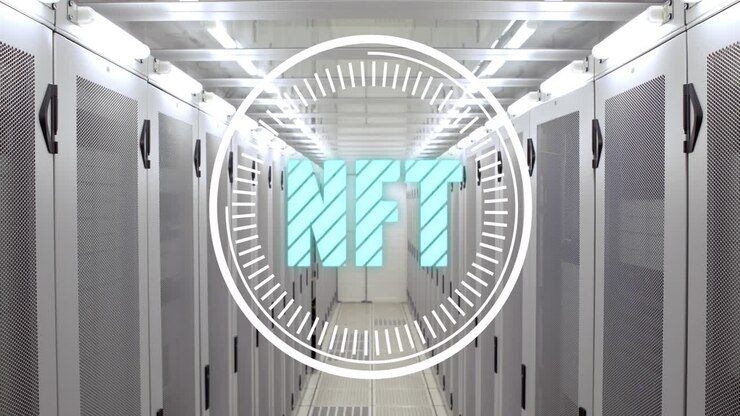 Animazione del testo NFT su scansione e sala server.