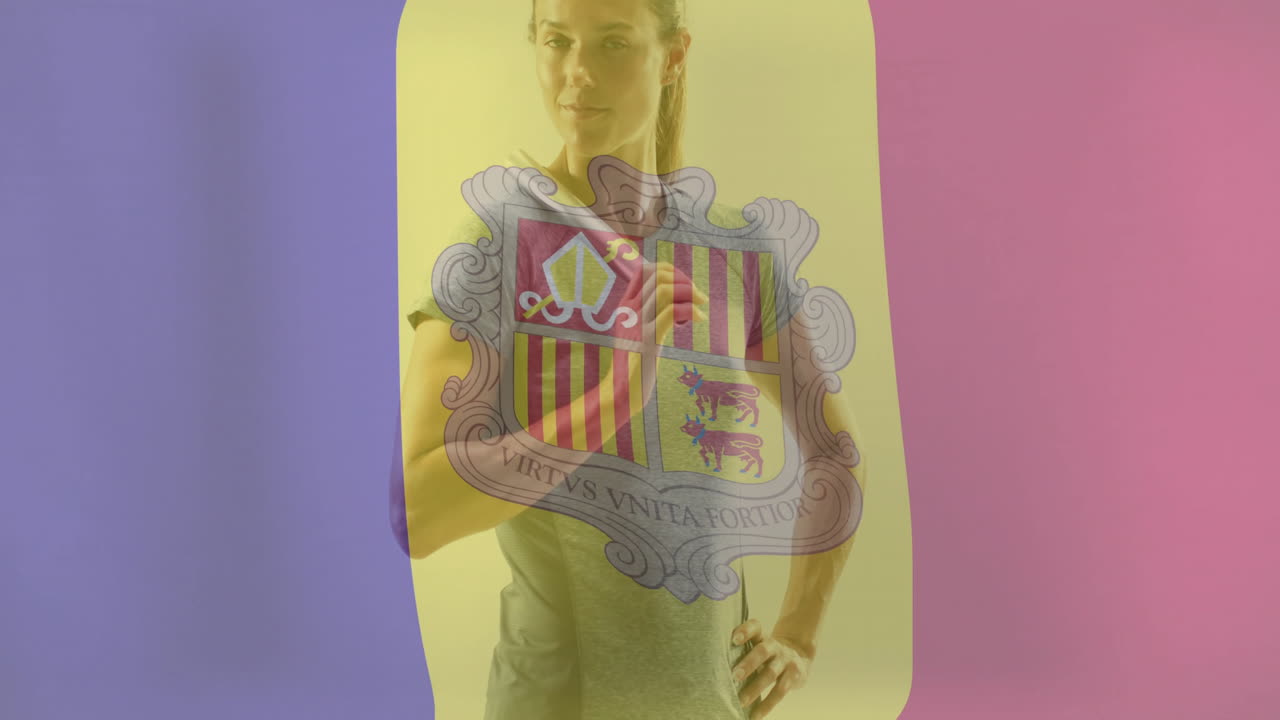 animación de la bandera de andorra sobre una jugadora de béisbol caucásica