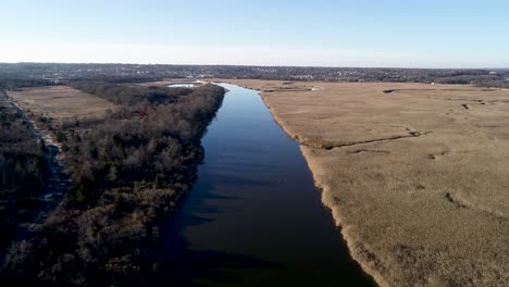 vuelo sobre el canal de washington en sayreville, nueva jersey