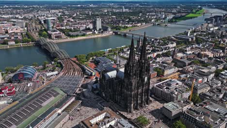 cologne cathedral, largest gothic church in northern europe