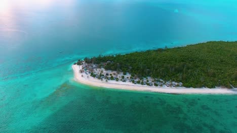 vista aérea de las islas en el archipiélago de zanzíbar