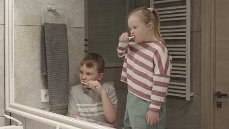 children brushing teeth