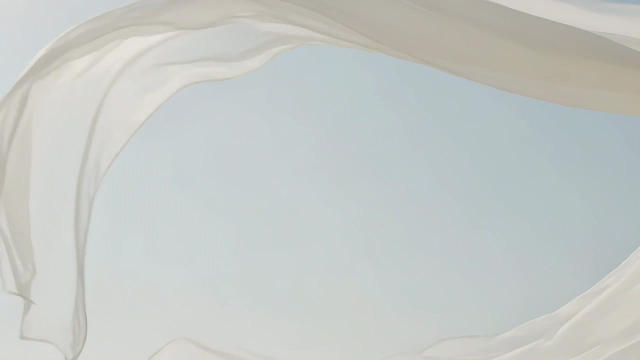 Tessuto bianco trasparente che si dispiega e fluttua, gonfiandosi attraverso un cielo azzurro pallido, muovendosi con una leggera brezza.