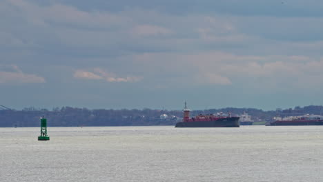 the commerce hub of the east coast new york port