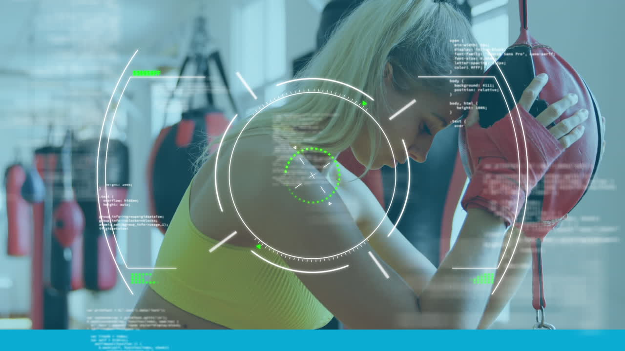 권투 가방에 앉아 있는 여성 권투 선수에 대한 범위 스캐닝과 데이터 처리