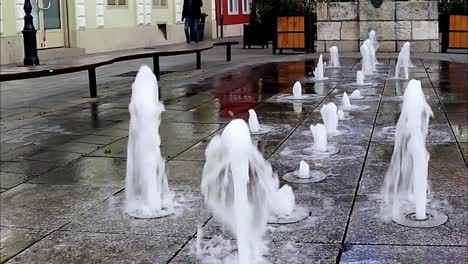 Brunnen-In-Einer-Europäischen-Stadt