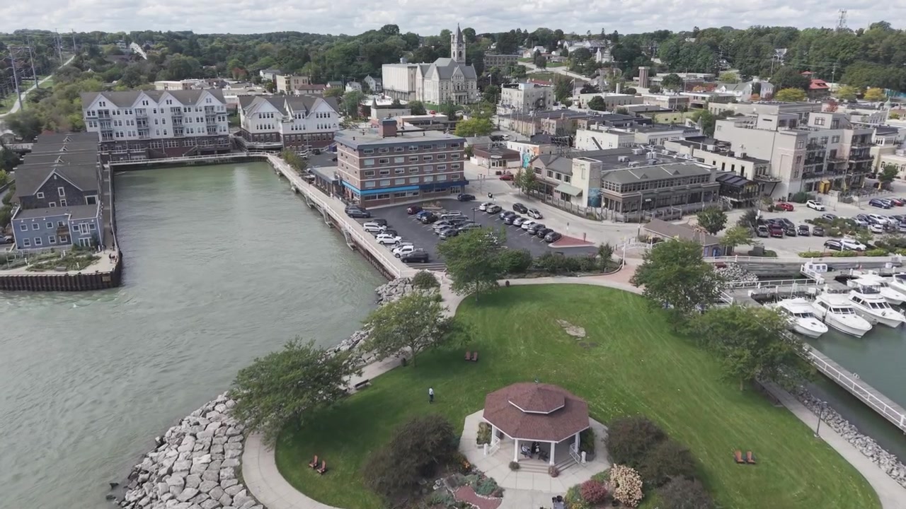 La città costiera di Port Washington, nel Wisconsin, sul lago Michigan