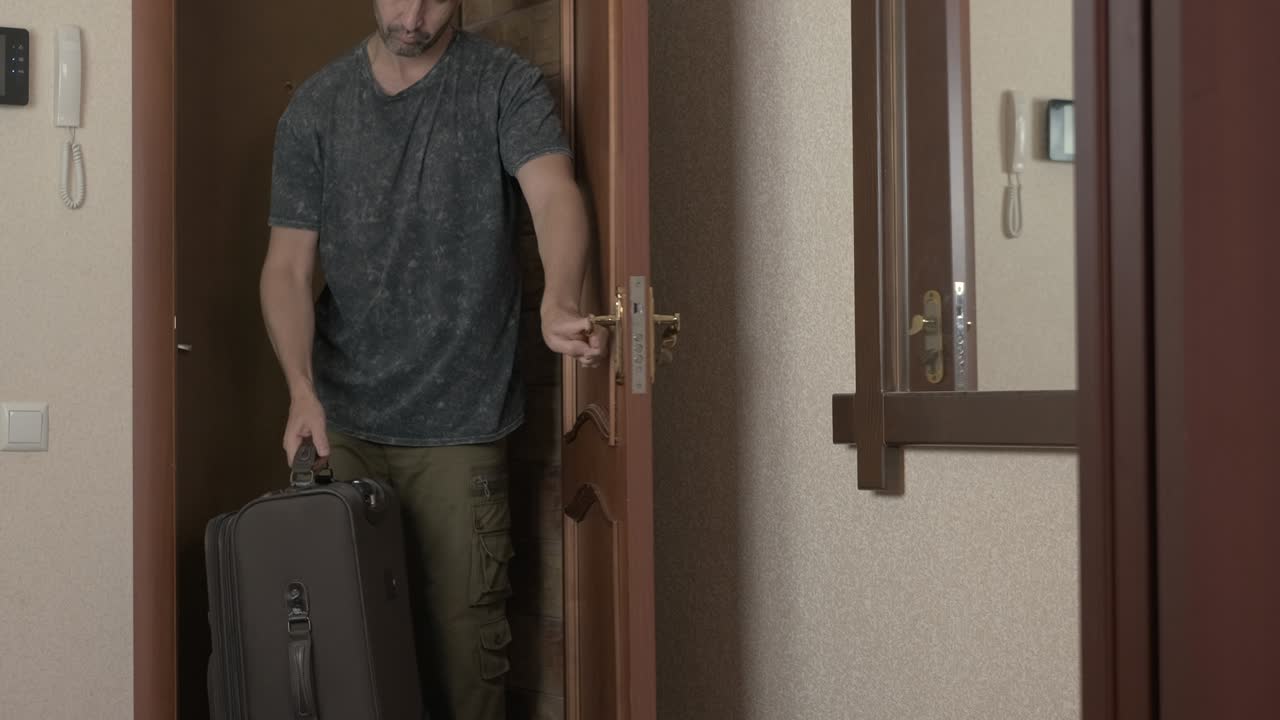 encuentro con el padre en la puerta.