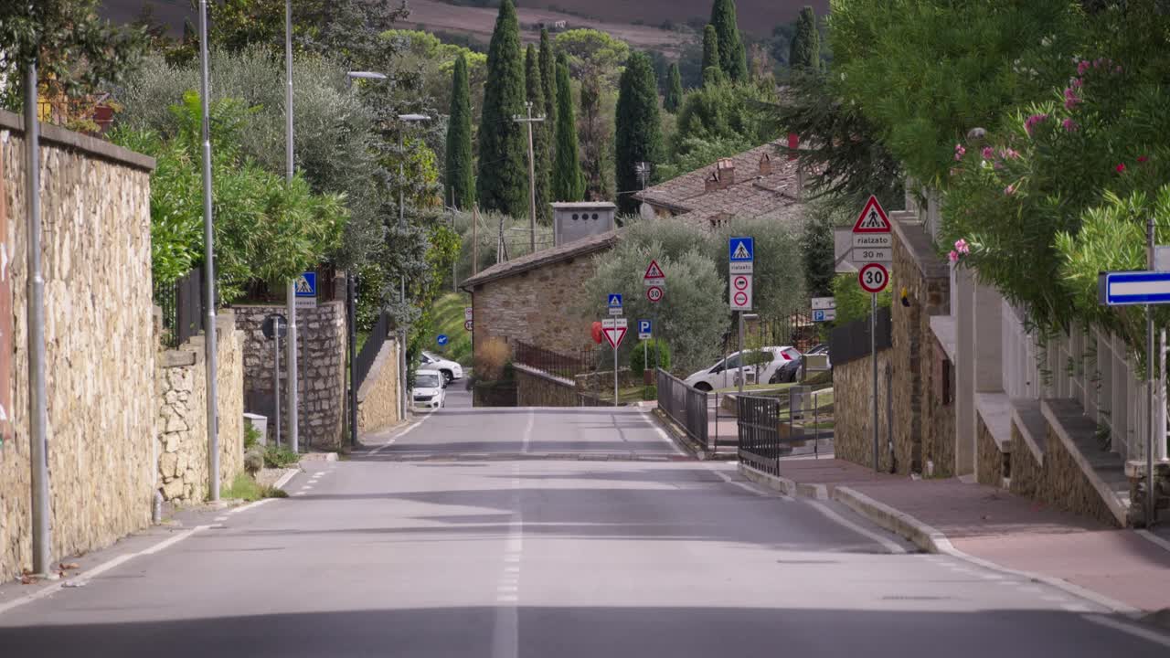 Scenic Italian Countryside Road