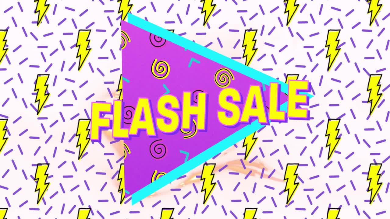 Testo "Flash Sale" su un banner viola su icone a forma di fulmine con motivo senza soluzione di continuità su sfondo bianco.