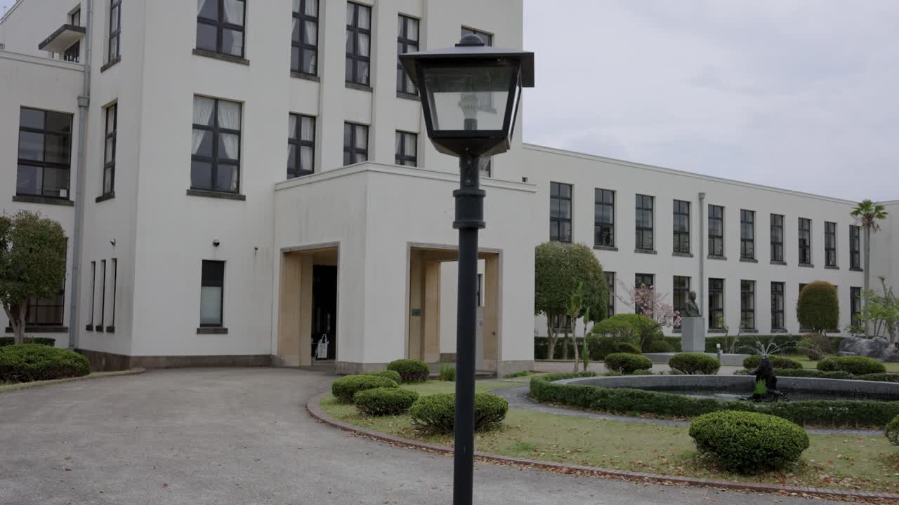 Scuola Elementare di Toyosato, edificio storico usato come ispirazione per il Liceo Sakuragaoka