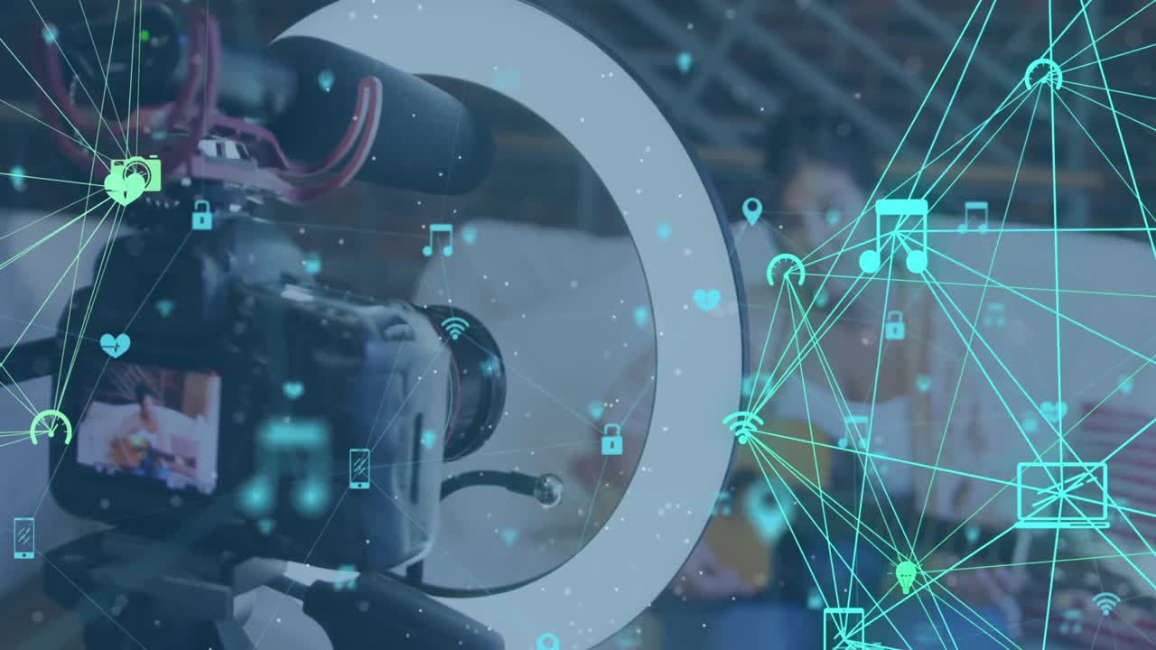 카메라 화면의 애니메이션과 연결 네트워크를 통해 여성 블로그가 집에서 블로그를 녹음합니다.