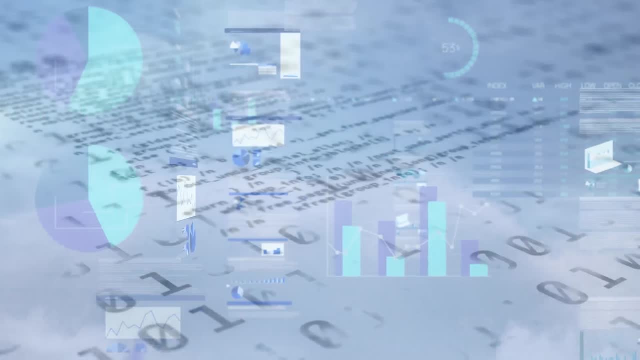 animación de la interfaz infográfica sobre códigos binarios y lenguaje informático contra nubes de niebla.