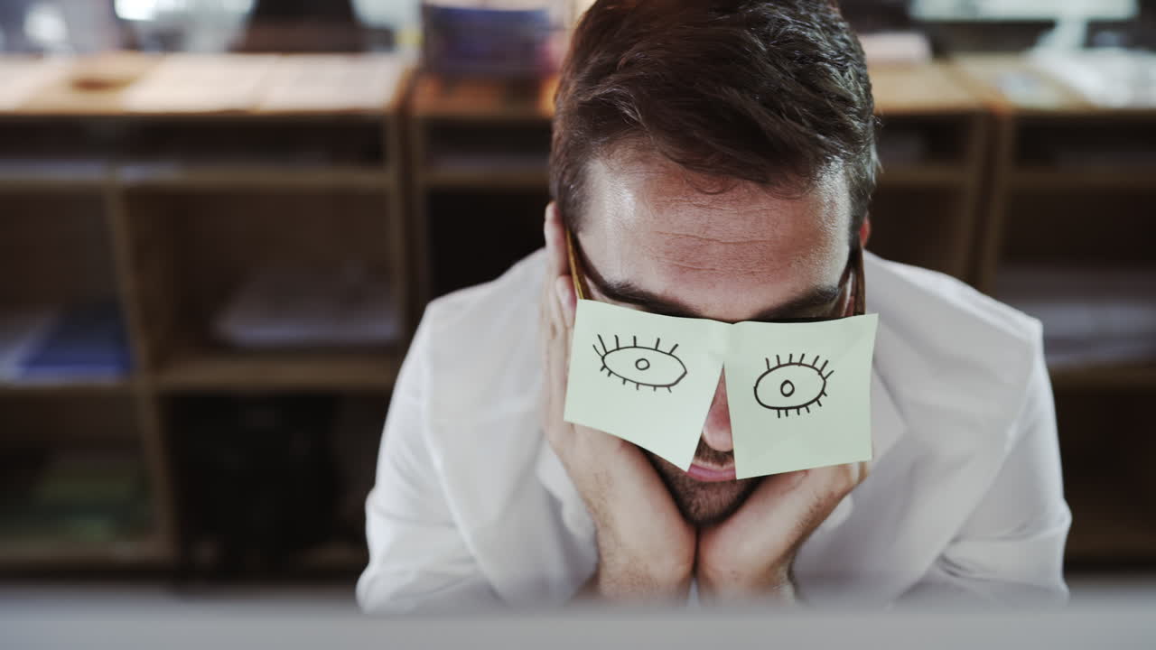 이 작업을 완료하기 위해 깨어있으려고 노력합니다.