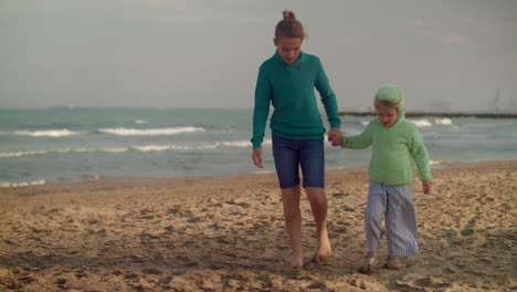 Children-by-the-sea