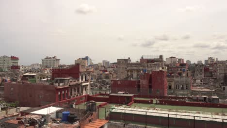 古巴哈瓦那 (havana) 的古老建築天際線的全景拍攝