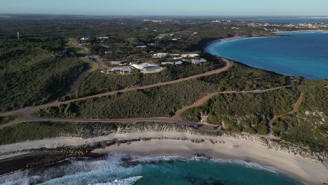 Aerial-view-showing-house-and-villa-on-top-of-Salmon-Beach-in-Western-Australia