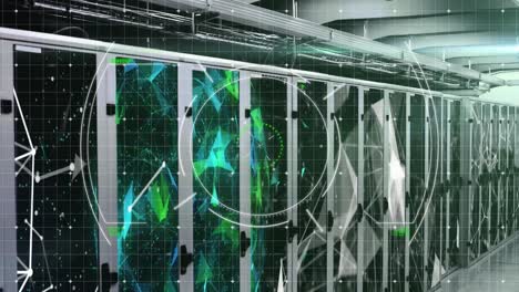 animación de escaneo de alcance sobre redes de plexus contra la sala de servidores de computadoras vacías