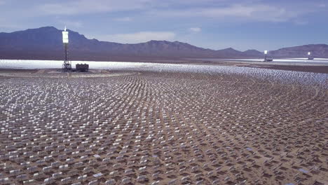 Plano-Medio-Del-Dron-Del-Campo-Solar