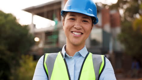 Lächeln,-Porträt-Und-Frau-Im-Bauingenieurwesen