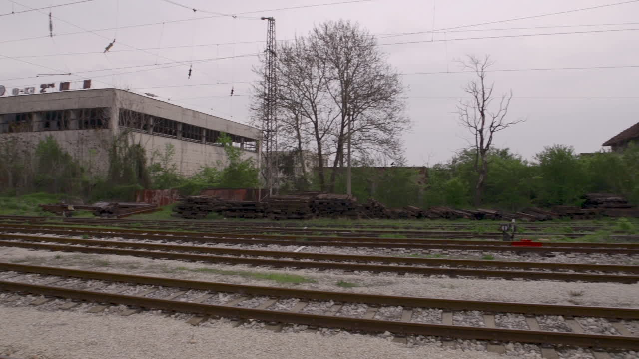 동부 유럽 포스트 공산주의 불가리아의 오래된 기차역