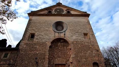 Iglesia-De-Sant-Julia-En-La-Localidad-Rural-De-Campos,-Al-Suroeste-De-Mallorca,-España