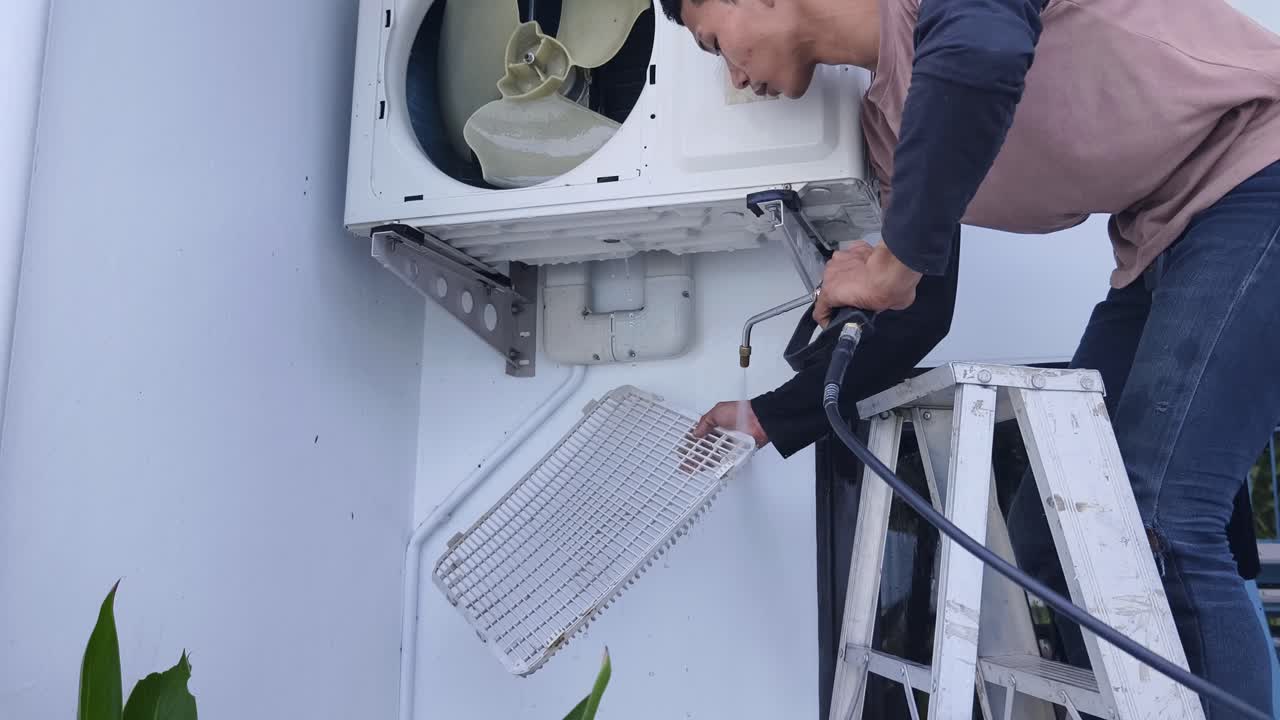 limpieza de la unidad de aire acondicionado exterior