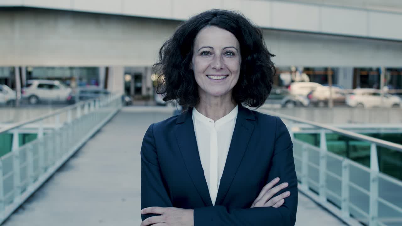 contenido mujer de negocios de mediana edad