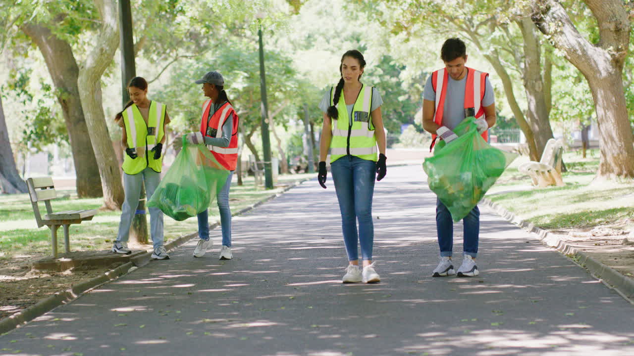 Park Cleanup Volunteers