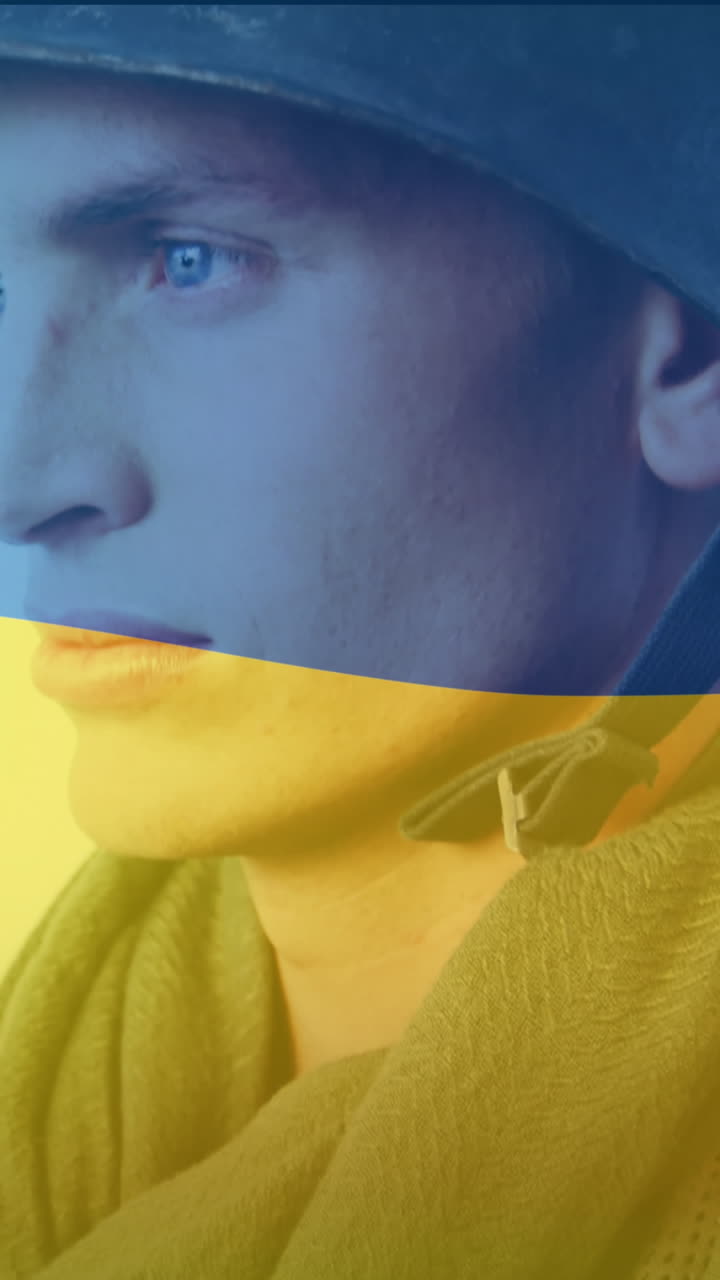 우크라이나의  ⁇ 발이 카우카스 남성 군인에게 무기를 들고 있는 애니메이션