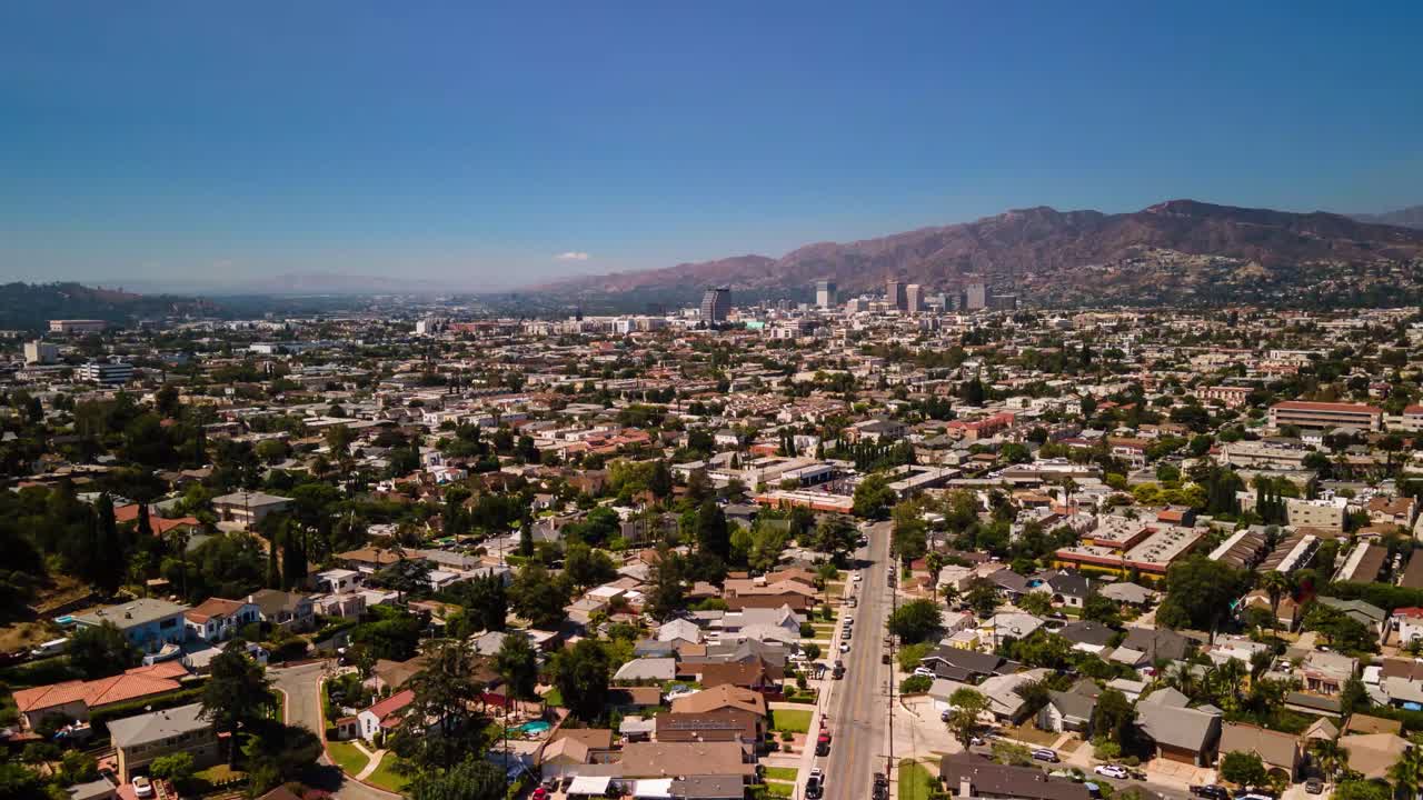 Iperlapse aereo di Glendale, Burbank e Los Angeles, California