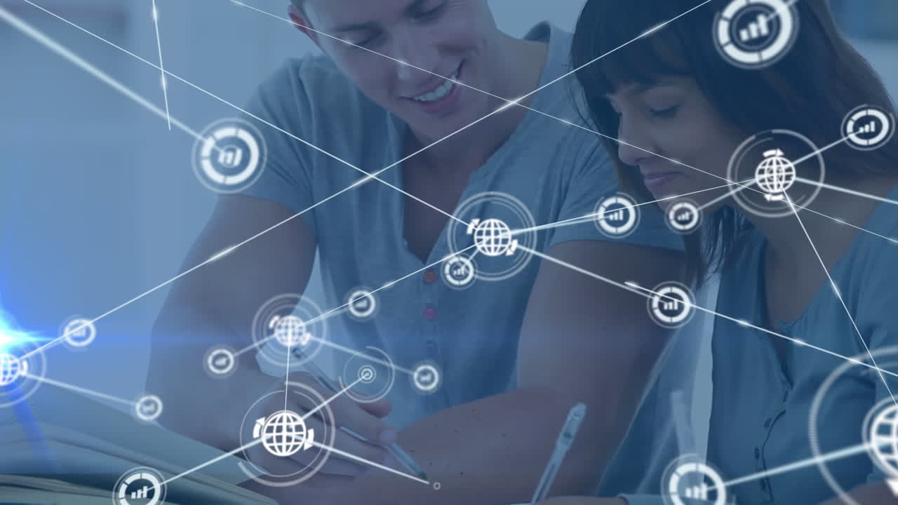 animación de la red de conexiones con iconos sobre los estudiantes