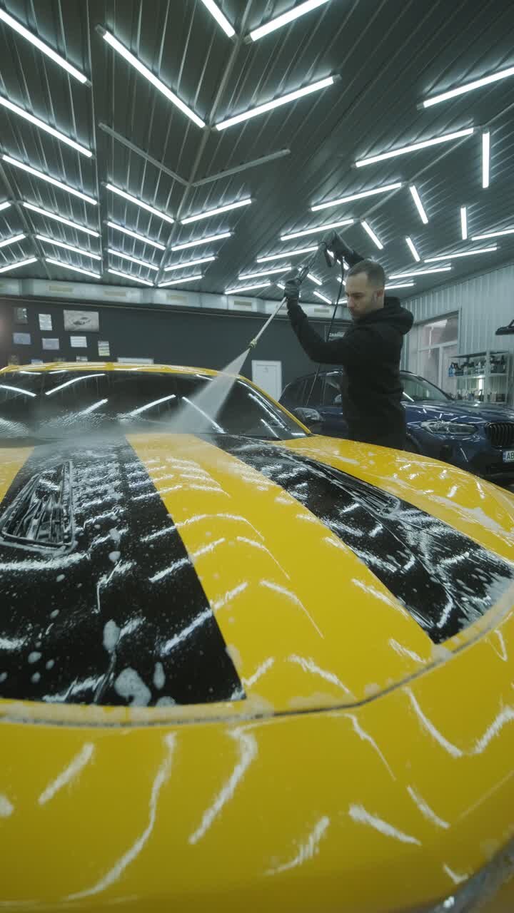 Professional Car Detailing – Washing, Ceramic Coating, and Interior Cleaning