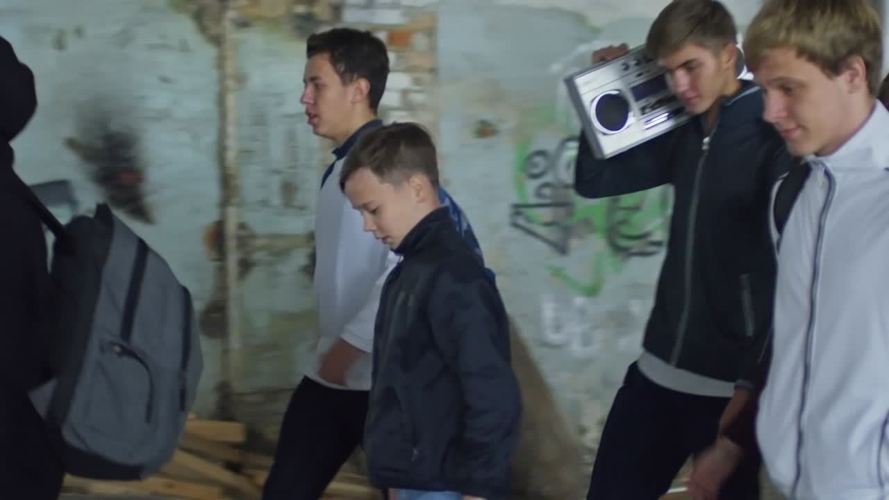 친구들이 모이는 것