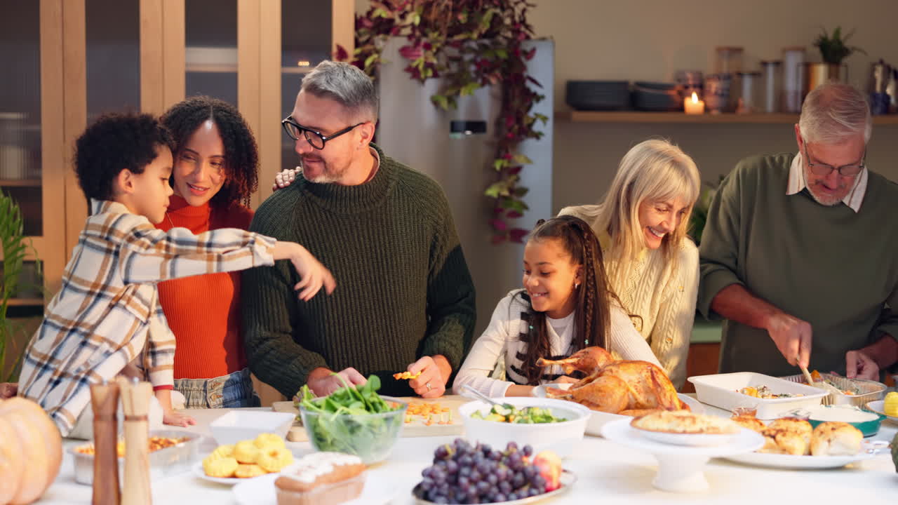 가족 추수감사절 저녁식사