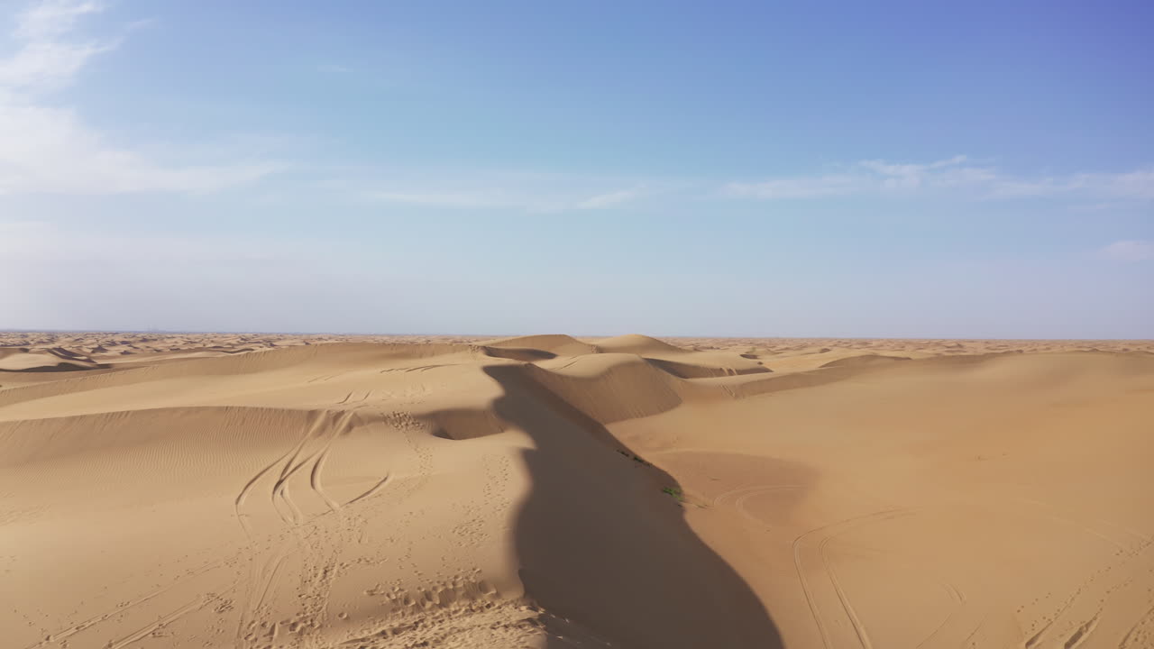 grandes dunas de arena en el desierto de gobi